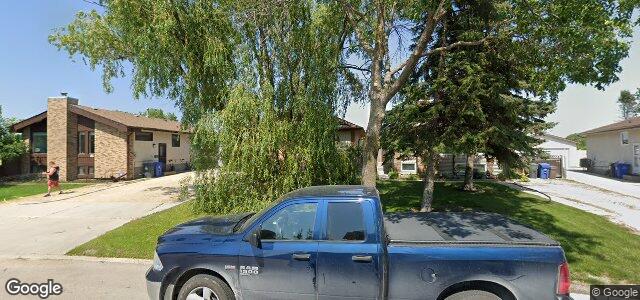 Larawan ng 92 Jim Smith Drive sa Winnipeg, Manitoba