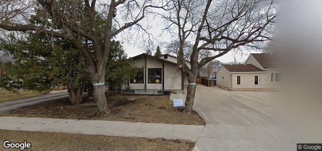 135 Berrydale Avenue ਦੀ ਫੋਟੋ, ਵਿਨੀਪਿਗ, ਮੈਨੀਟੋਬਾ