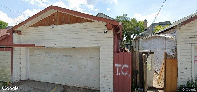 Photo of 303 Boyd Avenue in Winnipeg, Manitoba