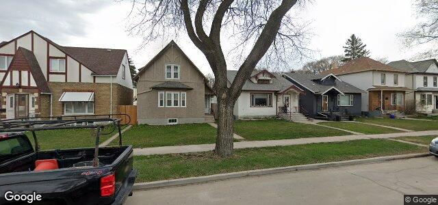 Photo of 323 Inkster Boulevard in Winnipeg, Manitoba