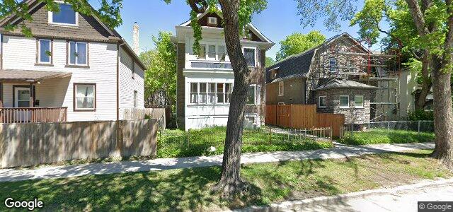 Photo of 383 Redwood Avenue in Winnipeg, Manitoba
