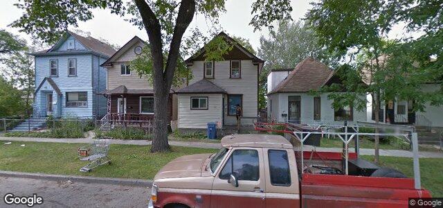 Photo of 410 Powers Street in Winnipeg, Manitoba