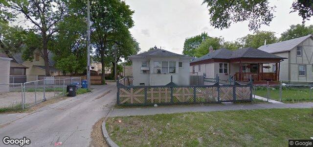 Larawan ng 424 St John'S Avenue sa Winnipeg, Manitoba