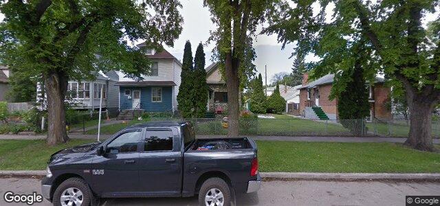 Photo of 484 Powers Street in Winnipeg, Manitoba