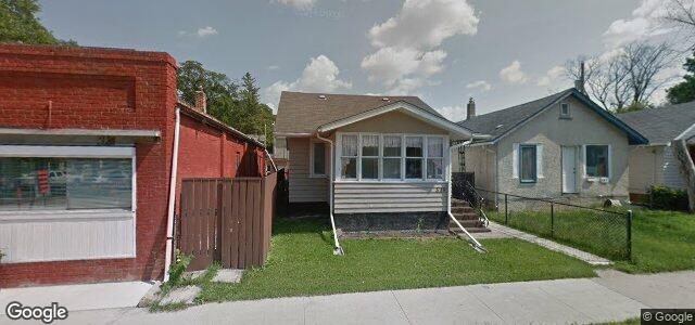 Photo of 549 Salter Street in Winnipeg, Manitoba