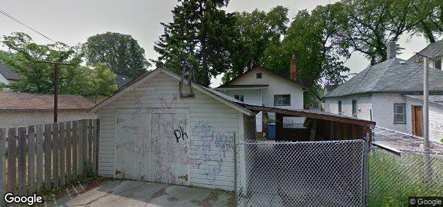 Larawan ng 551 Boyd Avenue sa Winnipeg, Manitoba