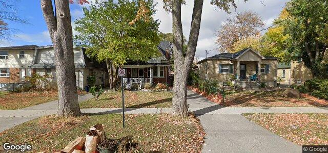 Photo of 296 Simcoe Street in Winnipeg, Manitoba