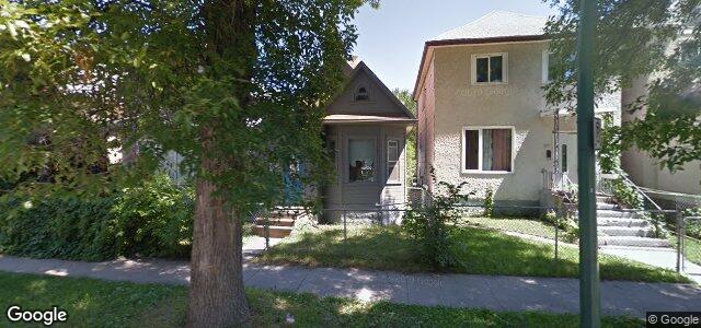 Photo of 353 Simcoe Street in Winnipeg, Manitoba