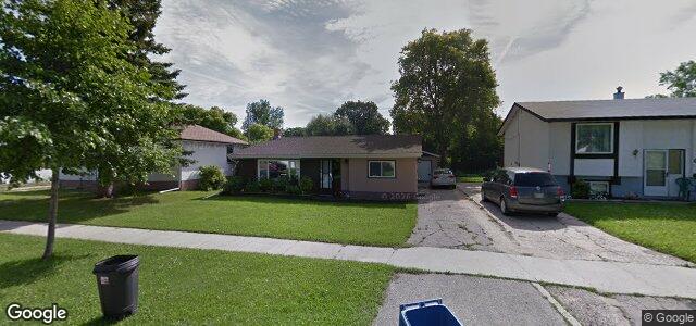 677 Parkhill Street ਦੀ ਫੋਟੋ, ਵਿਨੀਪਿਗ, ਮੈਨੀਟੋਬਾ