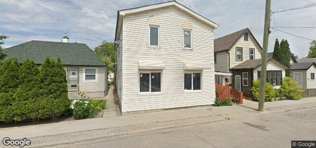 Photo of 553 Herbert Avenue in Winnipeg, Manitoba