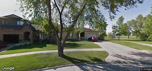 Larawan ng 121 Birchbark Bay sa Winnipeg, Manitoba