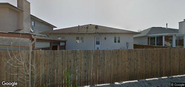 Photo of 14 Blundell Bay in Winnipeg, Manitoba