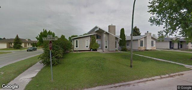 2 Blackthorne Bay ਦੀ ਫੋਟੋ, ਵਿਨੀਪਿਗ, ਮੈਨੀਟੋਬਾ