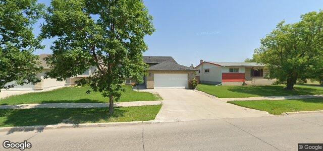 511 Templeton Avenue ਦੀ ਫੋਟੋ, ਵਿਨੀਪਿਗ, ਮੈਨੀਟੋਬਾ