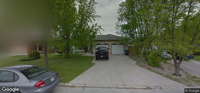 Larawan ng 62 Waimea Cove sa Winnipeg, Manitoba