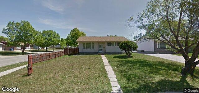 Larawan ng 112 Madrill Close sa Winnipeg, Manitoba