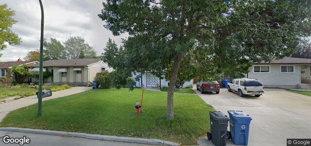 15 Ashmore Drive（加拿大曼尼托巴省温尼伯市）房屋照片