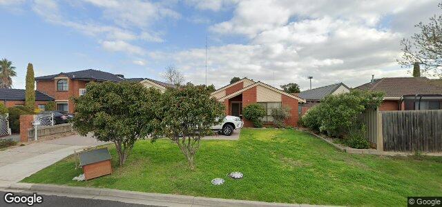 15 Saratoga Crescent ਦੀ ਫੋਟੋ, ਵਿਨੀਪਿਗ, ਮੈਨੀਟੋਬਾ