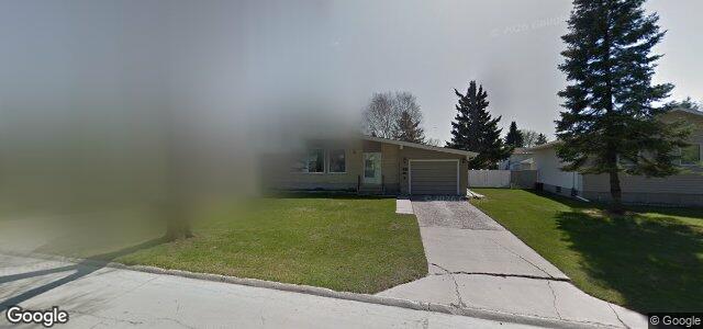 Photo of 18 Blechner Drive in Winnipeg, Manitoba