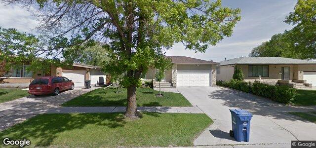 23 Idlewild Bay（加拿大曼尼托巴省温尼伯市）房屋照片