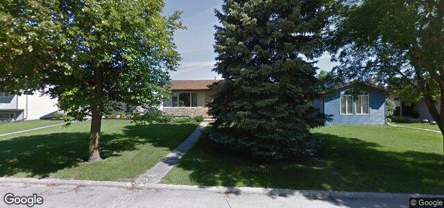 Larawan ng 30 Rolmount Road sa Winnipeg, Manitoba