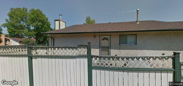 341 Mandalay Drive ਦੀ ਫੋਟੋ, ਵਿਨੀਪਿਗ, ਮੈਨੀਟੋਬਾ