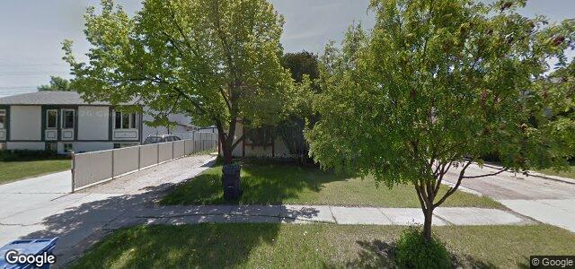 53 Madrill Close（加拿大曼尼托巴省溫尼伯市）房屋照片