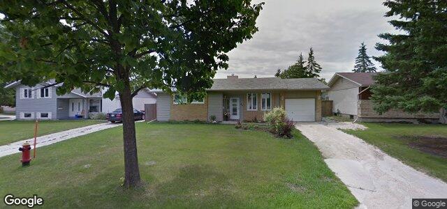 Photo of 66 Maddin Crescent in Winnipeg, Manitoba