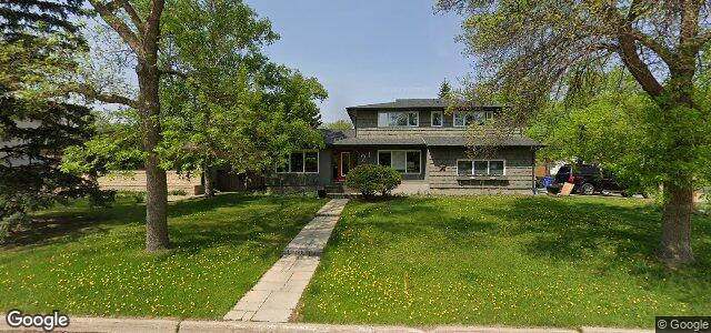 Photo of 2 Exmouth Boulevard in Winnipeg, Manitoba