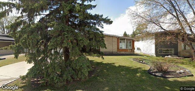 Photo of 414 Kelvin Boulevard in Winnipeg, Manitoba