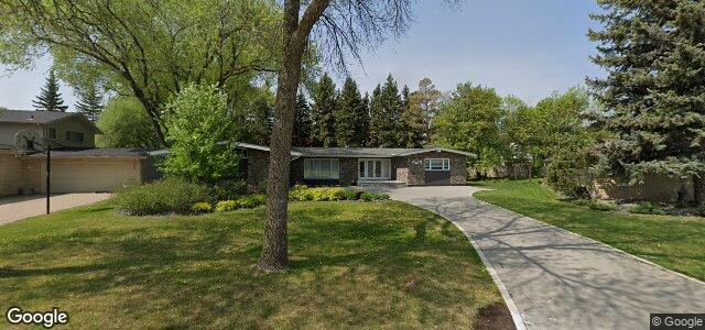 Photo of 424 Lamont Boulevard in Winnipeg, Manitoba