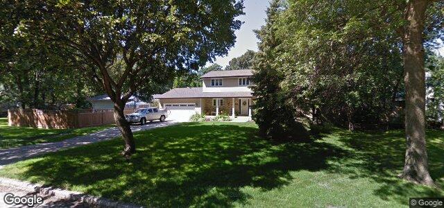 Photo of 428 Bower Boulevard in Winnipeg, Manitoba