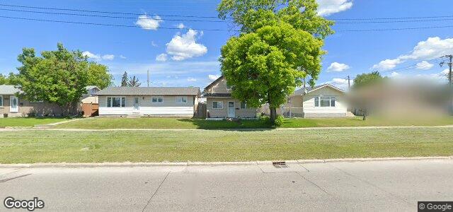Larawan ng 1991 Selkirk Avenue sa Winnipeg, Manitoba