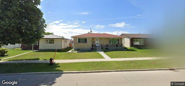 2020 Manitoba Avenue（加拿大曼尼托巴省溫尼伯市）房屋照片