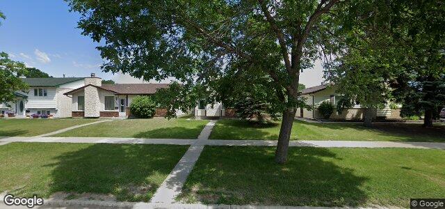 2245 Burrows Avenue（加拿大曼尼托巴省温尼伯市）房屋照片