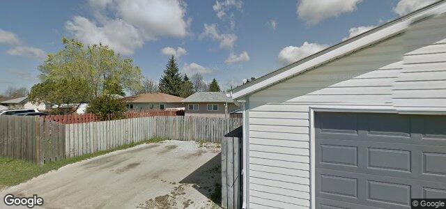 Larawan ng 26 Currie Crescent sa Winnipeg, Manitoba