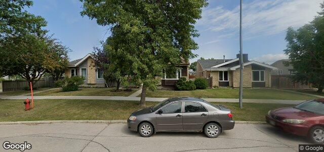 Photo of 408 Egesz Street in Winnipeg, Manitoba