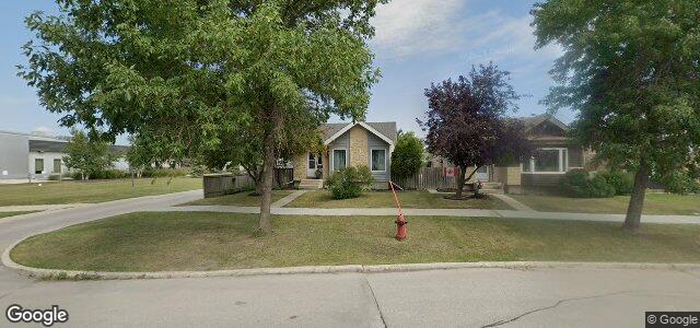 412 Egesz Street ਦੀ ਫੋਟੋ, ਵਿਨੀਪਿਗ, ਮੈਨੀਟੋਬਾ