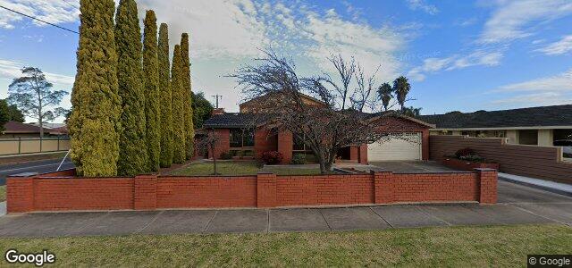 Photo of 50 Inglis Street in Winnipeg, Manitoba