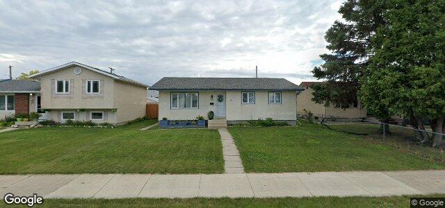 Larawan ng 51 Dingle Street sa Winnipeg, Manitoba