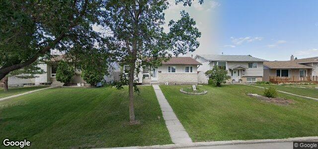 Photo of 74 Sumter Crescent in Winnipeg, Manitoba