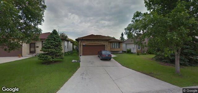 Photo of 102 Budden Drive in Winnipeg, Manitoba