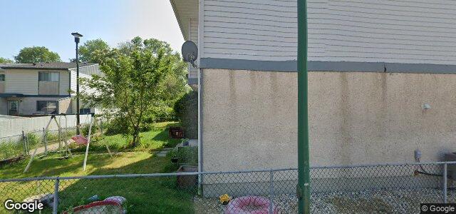 Photo of 1318 Molson Street in Winnipeg, Manitoba