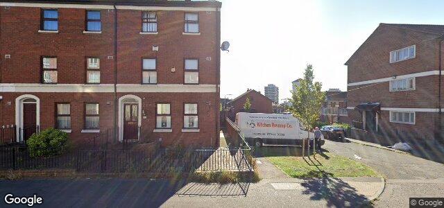 Larawan ng 140 Antrim Road sa Winnipeg, Manitoba