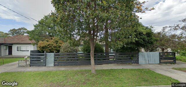 19 Hobbs Crescent（加拿大曼尼托巴省温尼伯市）房屋照片