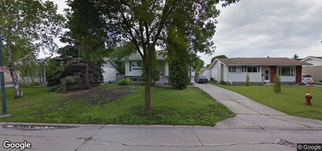 Larawan ng 34 Merrill Crescent sa Winnipeg, Manitoba