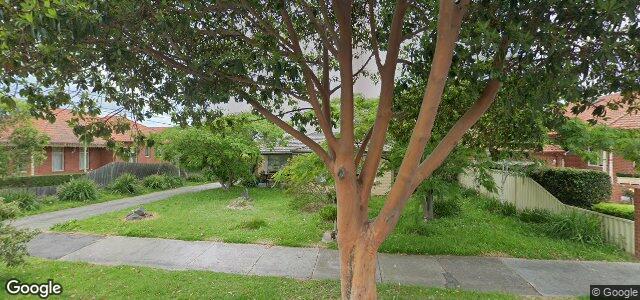 Larawan ng 37 Hobbs Crescent sa Winnipeg, Manitoba