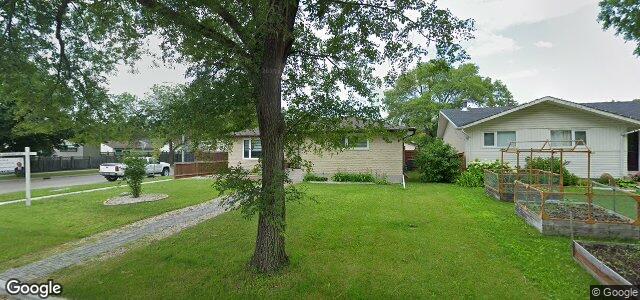 Larawan ng 71 Flett Avenue sa Winnipeg, Manitoba