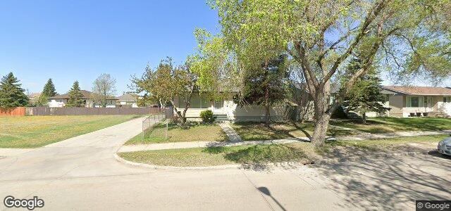 830 London Street ਦੀ ਫੋਟੋ, ਵਿਨੀਪਿਗ, ਮੈਨੀਟੋਬਾ