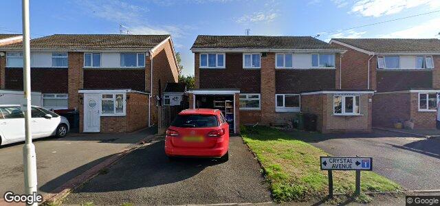 Larawan ng 32 Crystal Avenue sa Winnipeg, Manitoba